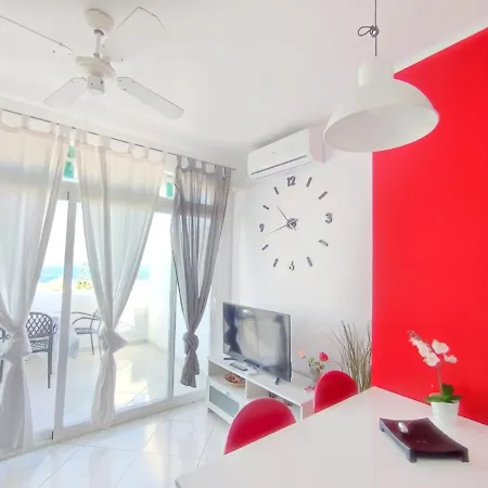 Royal Ocean View Aloha Garden Apartment *